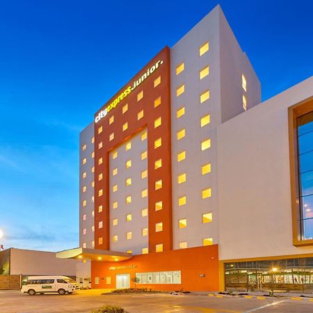 City Express Junior By Marriott Leon Centro De Convenciones Екстер'єр фото