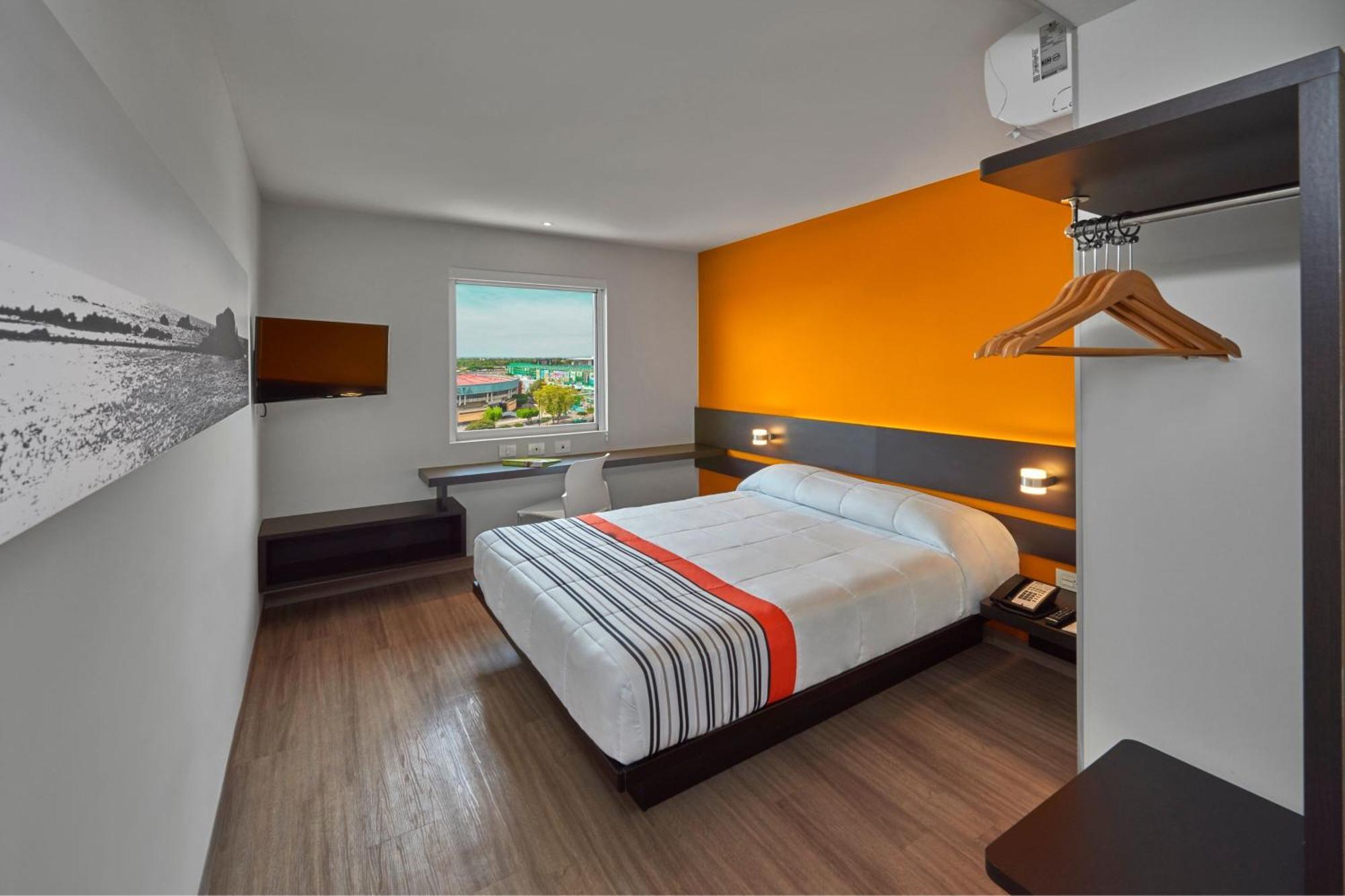 City Express Junior By Marriott Leon Centro De Convenciones Екстер'єр фото