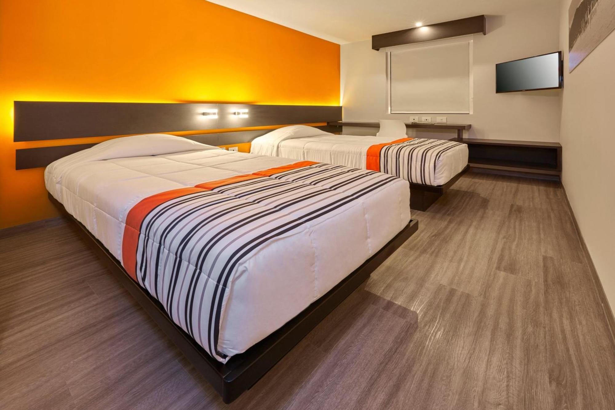 City Express Junior By Marriott Leon Centro De Convenciones Екстер'єр фото