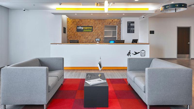 City Express Junior By Marriott Leon Centro De Convenciones Екстер'єр фото